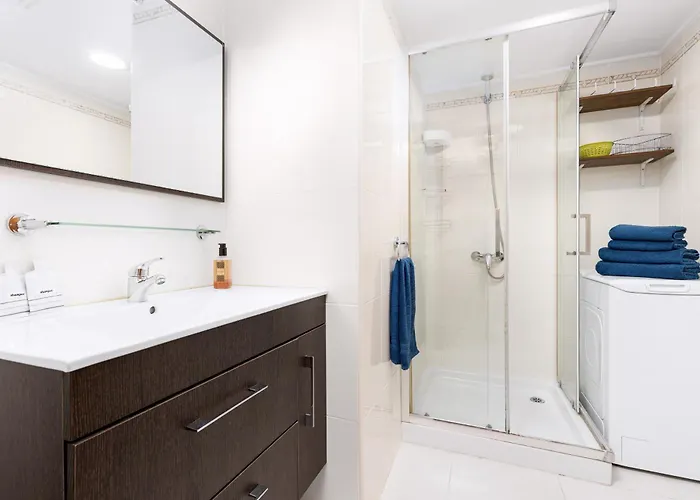 Home2book El Terrace Retreat *